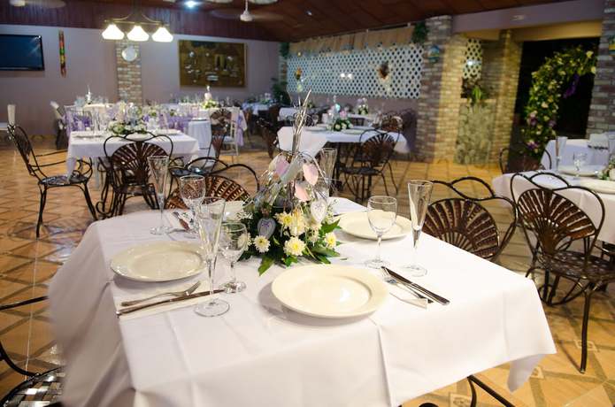 Imagen del bar/restaurante del Hotel Kemael. Foto 3