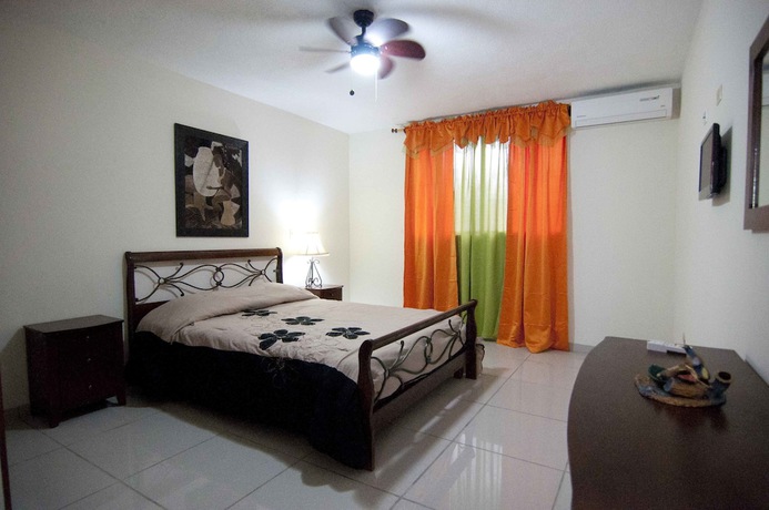 Imagen de la habitación del Hotel Kemael. Foto 12