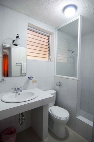Imagen de la habitación del Hotel Kemael. Foto 13
