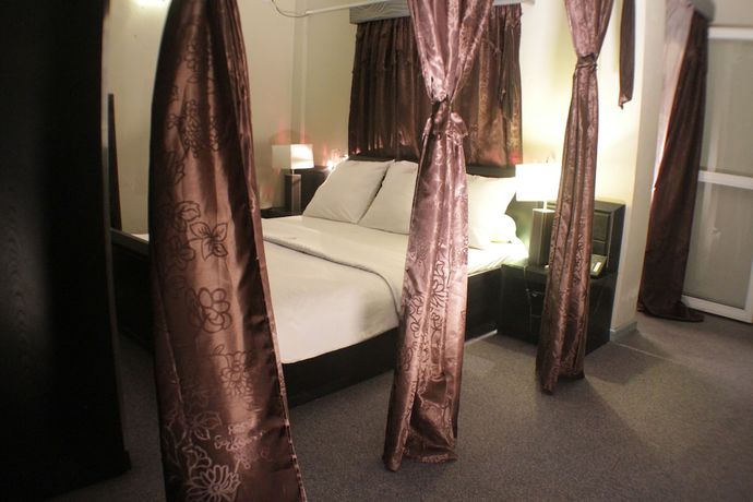 Imagen de la habitación del Hotel Kemal. Foto 15