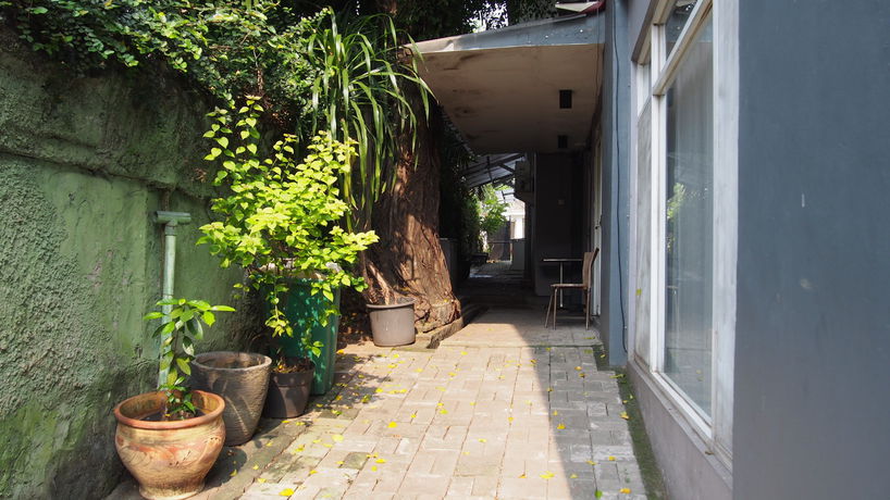 Imagen de los exteriores del Hotel Kemang Inn. Foto 14