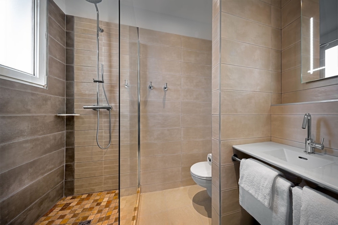 Imagen de la habitación del Hotel Kemaris. Foto 2