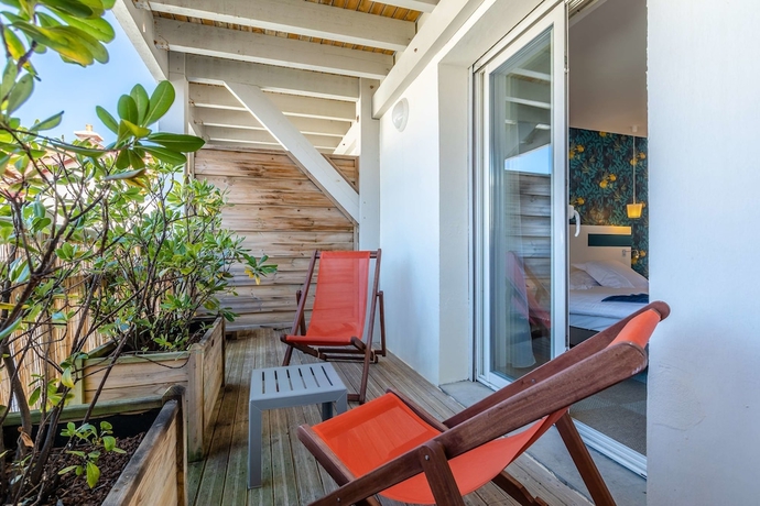 Imagen de la habitación del Hotel Kemaris. Foto 9