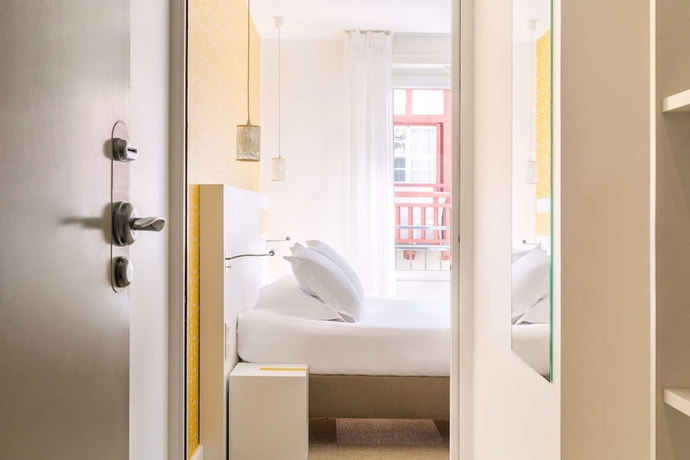 Imagen de la habitación del Hotel Kemaris. Foto 10