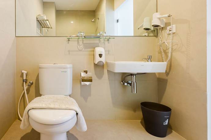 Imagen de la habitación del Hotel Kembang, Bandung. Foto 8