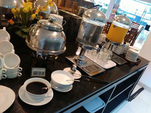 Imagen del bar/restaurante del Hotel Kembang, Bandung. Foto 5