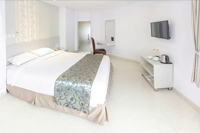 Imagen de la habitación del Hotel Kembang, Bandung. Foto 10