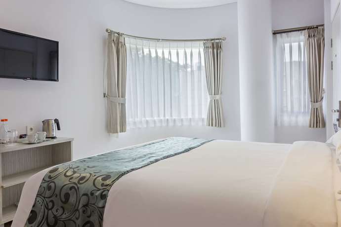 Imagen de la habitación del Hotel Kembang, Bandung. Foto 13