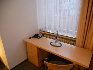 Imagen general del Hotel Kempe Komfort D&uuml;sseldorf. Foto 2