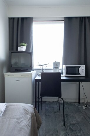 Imagen general del Hotel Kempeleen Moottorimaja. Foto 14