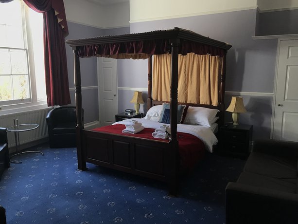 Imagen de la habitación del Hotel Kempfield House. Foto 2