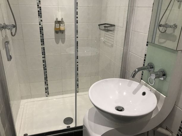 Imagen de la habitación del Hotel Kempfield House. Foto 15