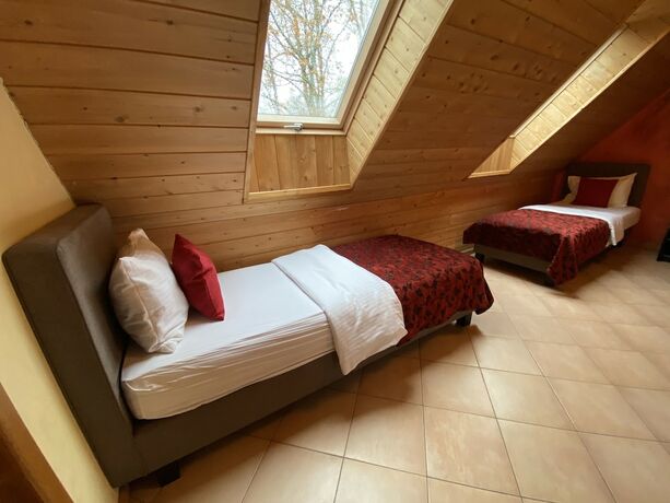 Imagen general del Hotel Kempingas Slenyje. Foto 4