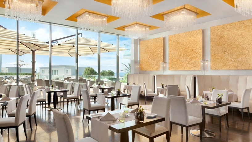 Imagen del bar/restaurante del Hotel Kempinski Adriatic. Foto 3