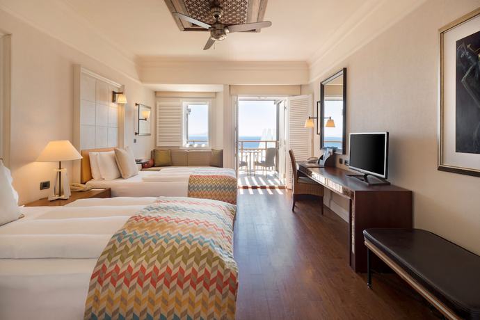 Imagen de la habitación del Hotel Kempinski Barbaros Bay. Foto 6