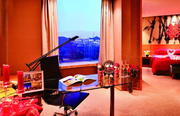 Imagen de la habitación del Hotel Kempinski Dalian. Foto 8