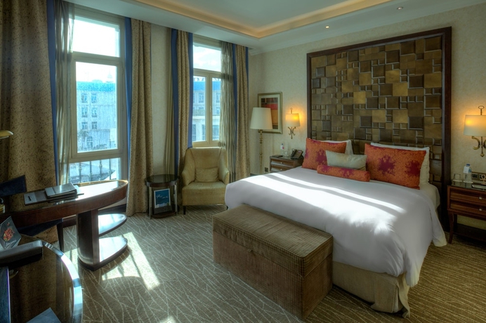 Imagen de la habitación del Hotel Kempinski Palace Cairo. Foto 6