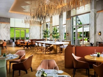 Imagen del bar/restaurante del Hotel Kempinski Palace Engelberg. Foto 1