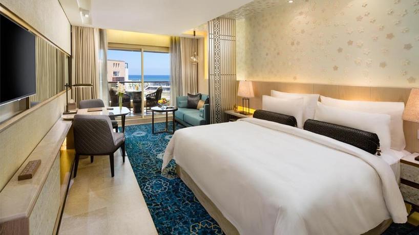 Imagen de la habitación del Hotel Kempinski Summerland and Resort Beirut. Foto 4