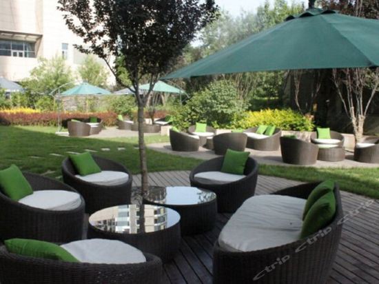 Imagen de los exteriores del Hotel Kempinski Yinchuan. Foto 9