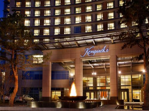 Imagen de los exteriores del Hotel Kempinski Yinchuan. Foto 10