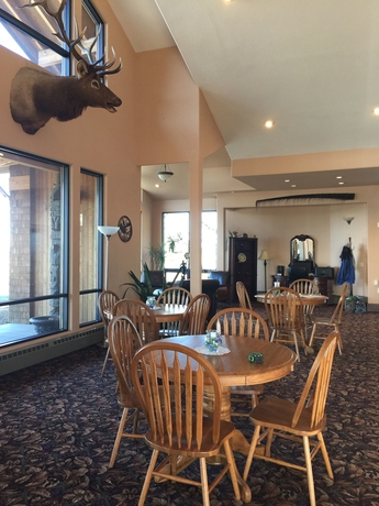 Imagen de los interiores del Hotel Kenai Airport. Foto 14