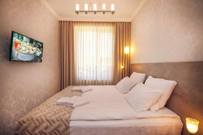 Imagen de la habitación del Hotel Kenari. Foto 4