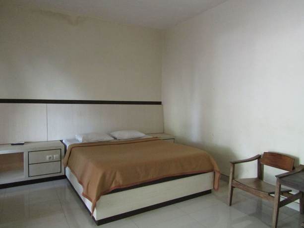 Imagen de la habitación del Hotel Kencana Jaya. Foto 4