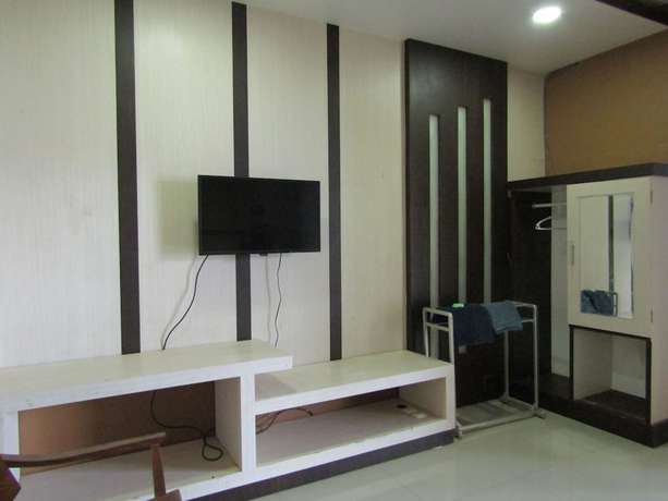 Imagen de la habitación del Hotel Kencana Jaya. Foto 10