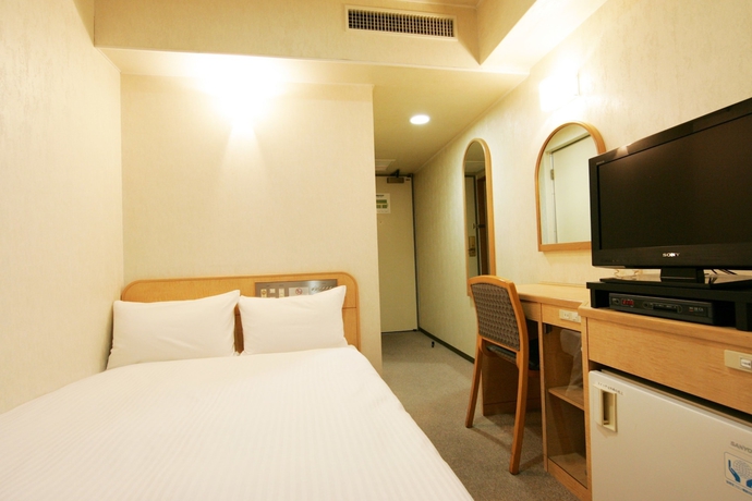 Imagen de la habitación del Hotel Kenchomae Green. Foto 17