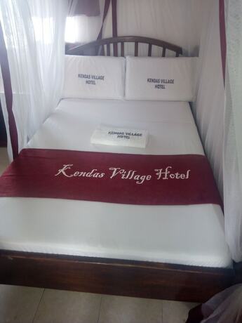 Imagen de la habitación del Hotel Kendas Village. Foto 10
