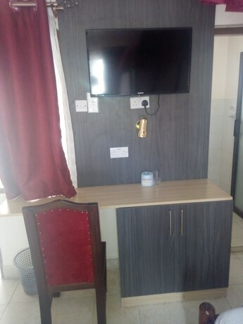Imagen de la habitación del Hotel Kendas Village. Foto 12