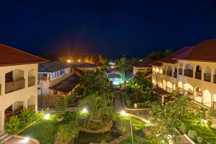 Imagen de los exteriores del Hotel Kendwa Rocks Beach. Foto 20