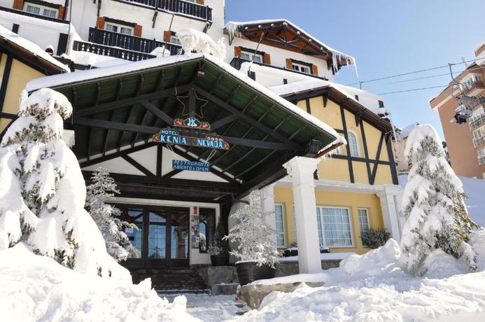 Imagen de los exteriores del Hotel Kenia Nevada. Foto 4