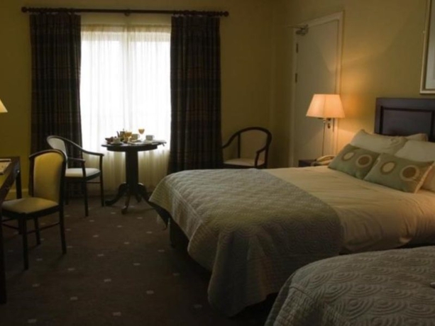 Imagen de la habitación del Hotel Kenmare Bay and Resort. Foto 5