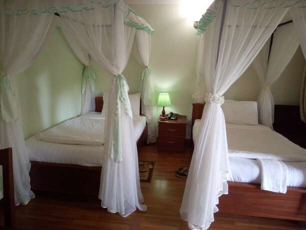 Imagen de la habitación del Hotel Kenmosa Resort. Foto 18