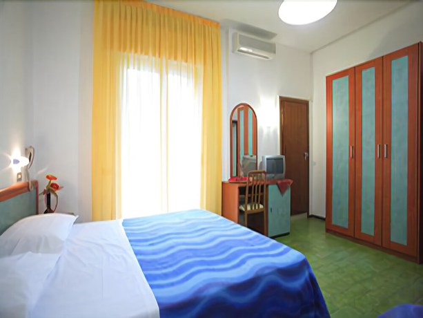 Imagen de la habitación del Hotel Kennedy, Lido di Savio. Foto 18