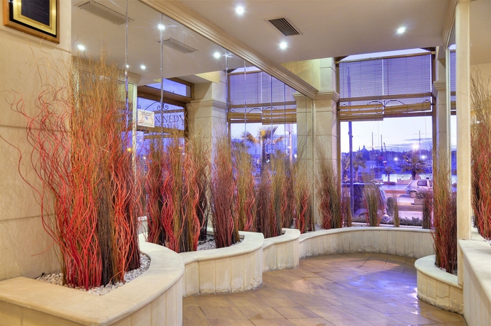 Imagen de los interiores del Hotel Kennedy Nova. Foto 7