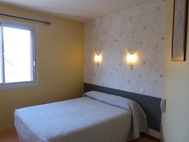 Imagen de la habitación del Hotel Kennedy, PERPIGNAN. Foto 2