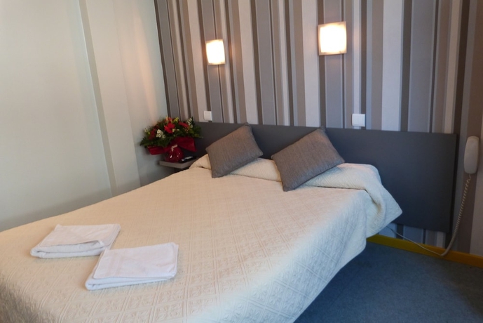 Imagen de la habitación del Hotel Kennedy, PERPIGNAN. Foto 4