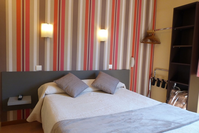 Imagen de la habitación del Hotel Kennedy, PERPIGNAN. Foto 16