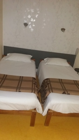 Imagen de la habitación del Hotel Kennedy, PERPIGNAN. Foto 17