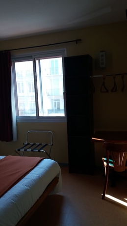 Imagen de la habitación del Hotel Kennedy, PERPIGNAN. Foto 18