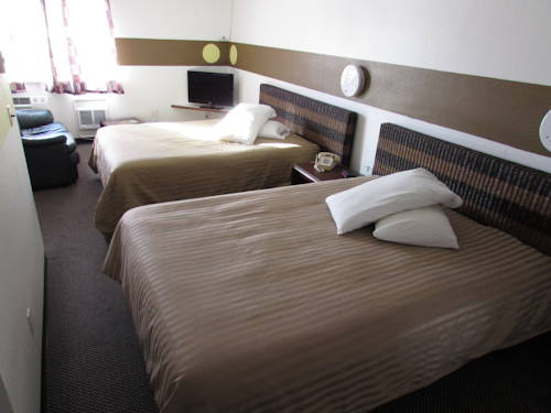 Imagen de la habitación del Hotel Kennewick Inn and Suites Tri Cities. Foto 2