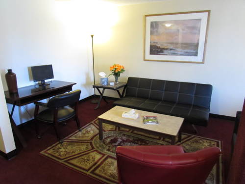 Imagen de la habitación del Hotel Kennewick Inn and Suites Tri Cities. Foto 4