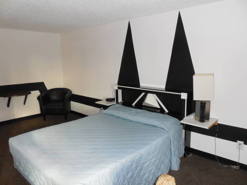 Imagen de la habitación del Hotel Kennewick Inn and Suites Tri Cities. Foto 13