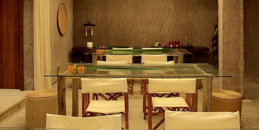 Imagen de los interiores del Hotel Kenoa Exclusive Beach Spa and Resort. Foto 14