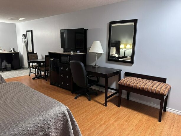 Imagen de la habitación del Hotel Kenora Motel. Foto 19