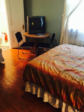 Imagen general del Hotel Kenoza Lake View Manor. Foto 11