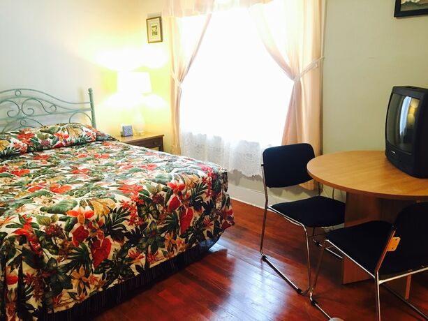 Imagen general del Hotel Kenoza Lake View Manor. Foto 12